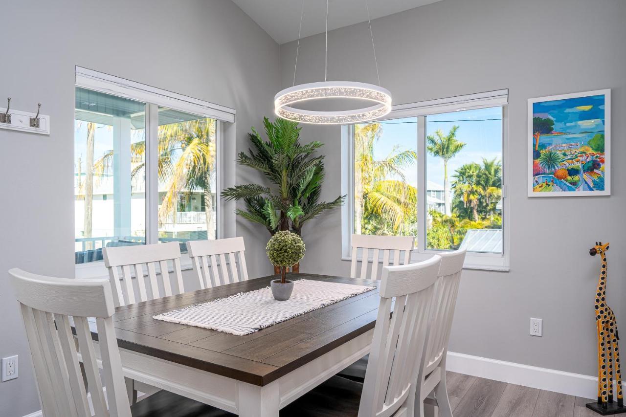 Beautiful New Build Private Pool Home On The North End Of Fort Myers Beach! Home Экстерьер фото